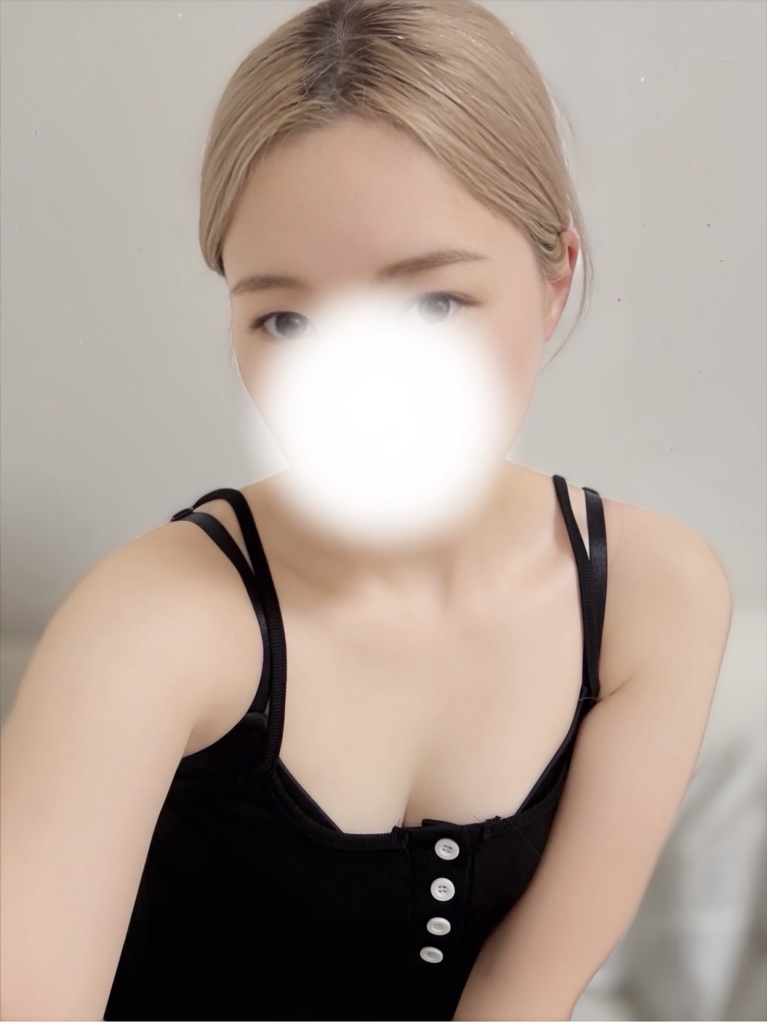 愛内 ことね